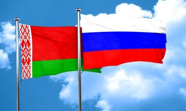 С ПРАЗДНИКОМ!