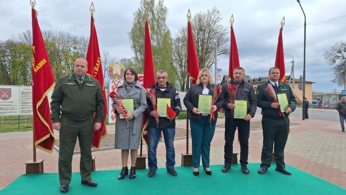 ПРАЗДНИК ТРУДА ПРОДОЛЖАЕТСЯ: НАГРАДЫ НАШЛИ ГЕРОЕВ!