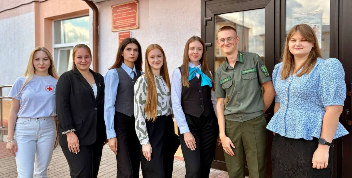 ОН ЭТО СДЕЛАЛ! СУПЕРПРОФИ ЕЛЬСКА — НАШ ЛЕСНОЙ ГЕРОЙ! 