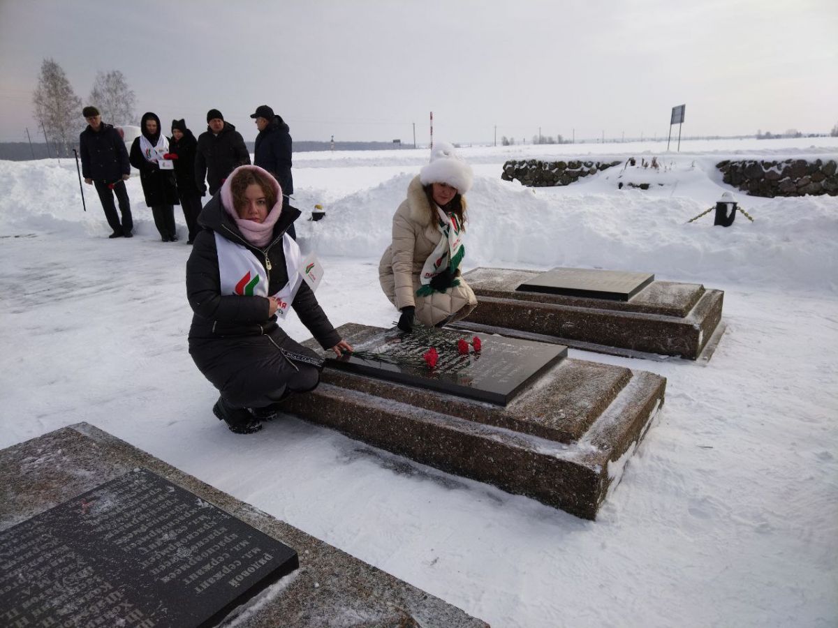 День освобождения Ельского района от немецко-фашистских захватчиков